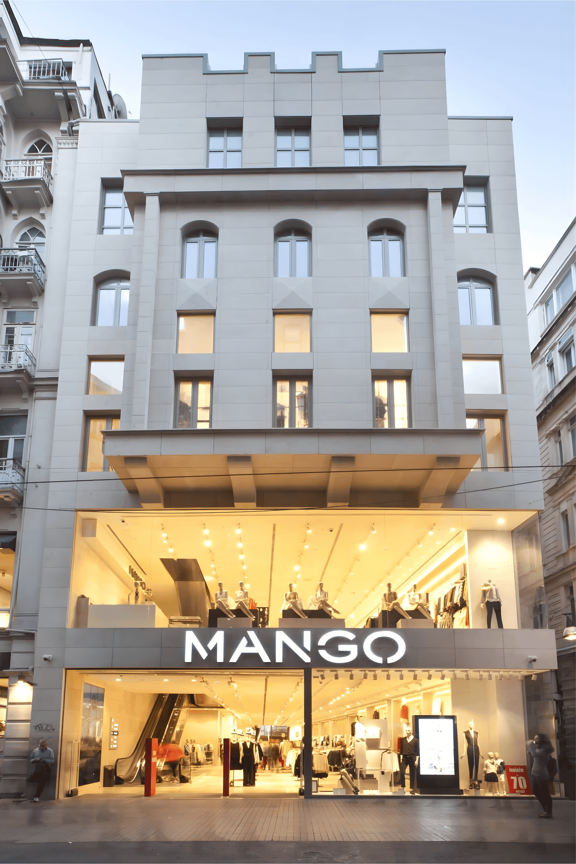 MANGO-İSTİKLAL CADDESİ